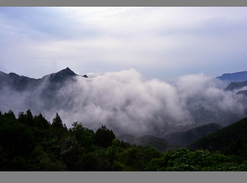 妙峰山之云海 摄影 野柳