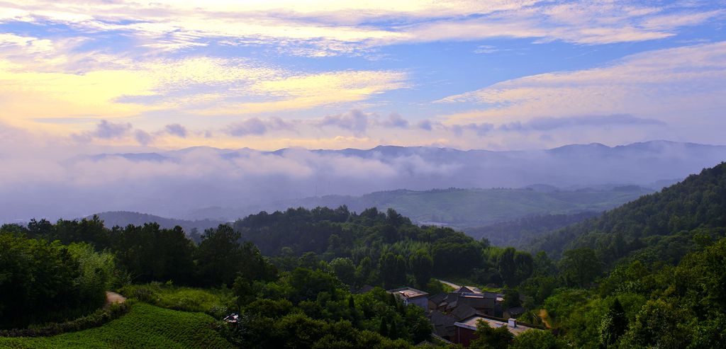 大别山山村的早晨 摄影 淮源山人