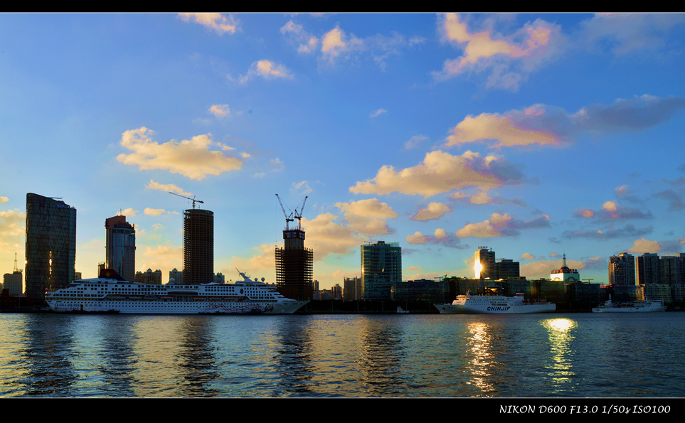 夕阳下的港湾 摄影 小黑七