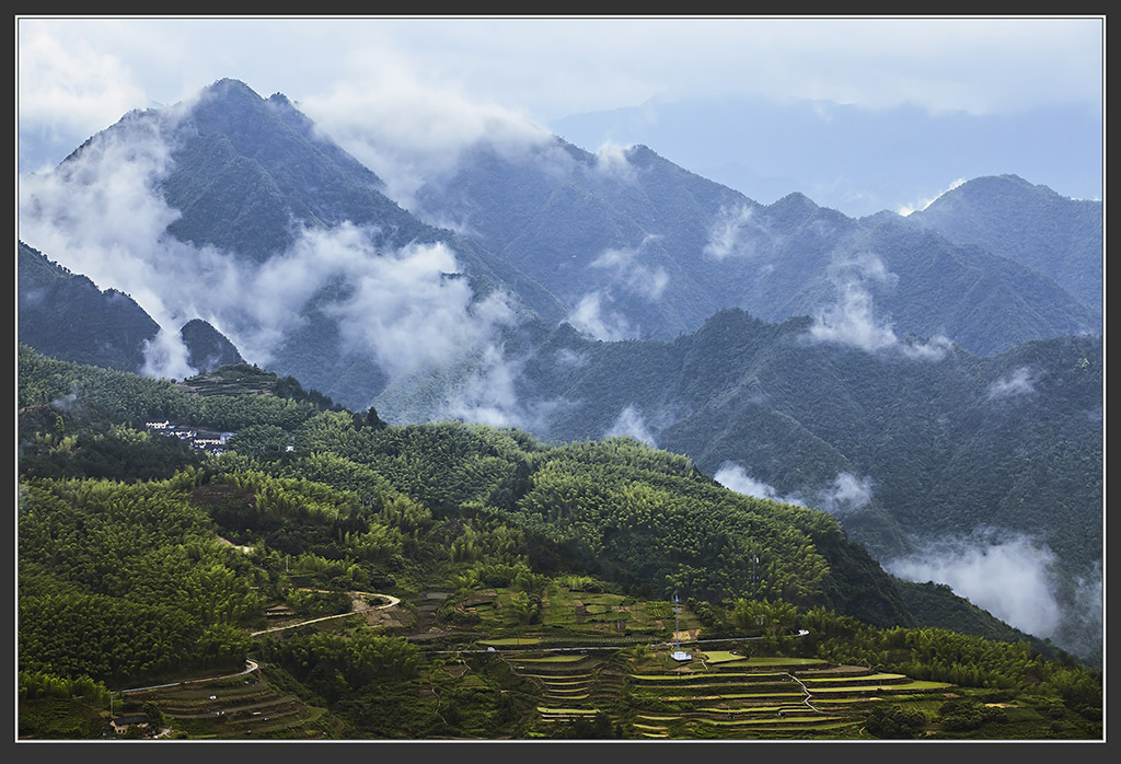 南尖岩_1 摄影 荒砂