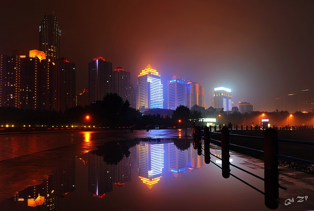 青岛雨后的海滨夜色 摄影 qdzp