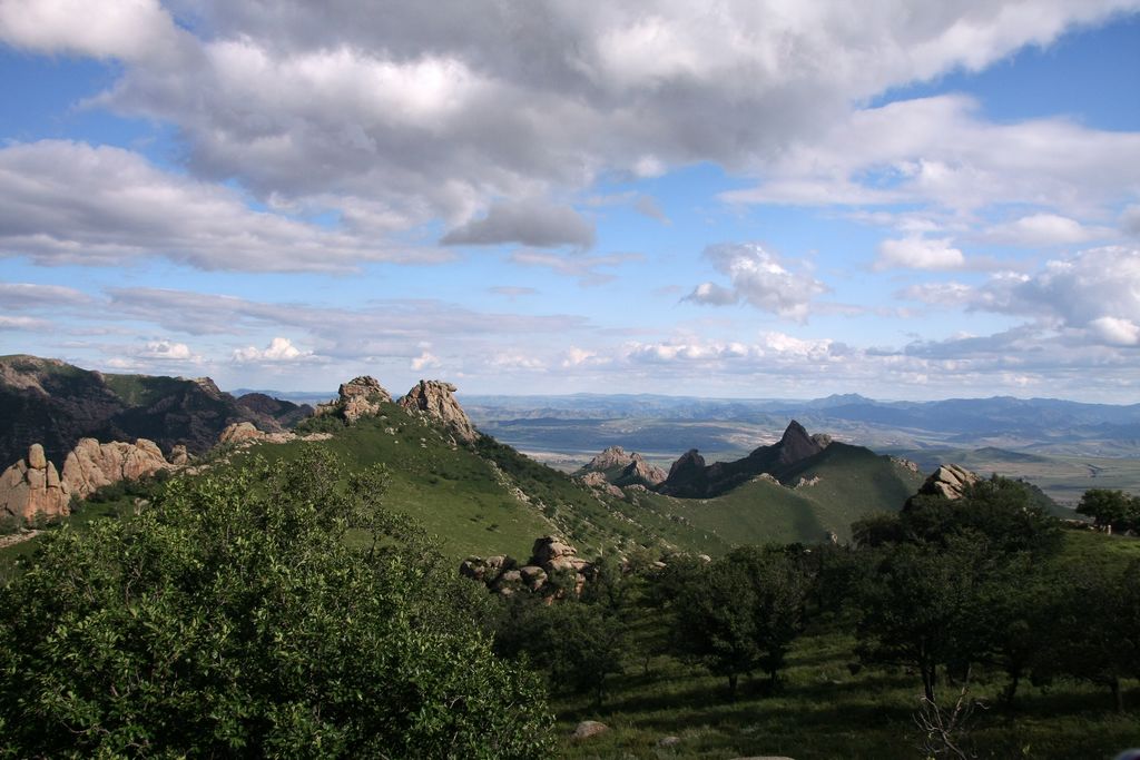 远眺青山 摄影 玉泉山下