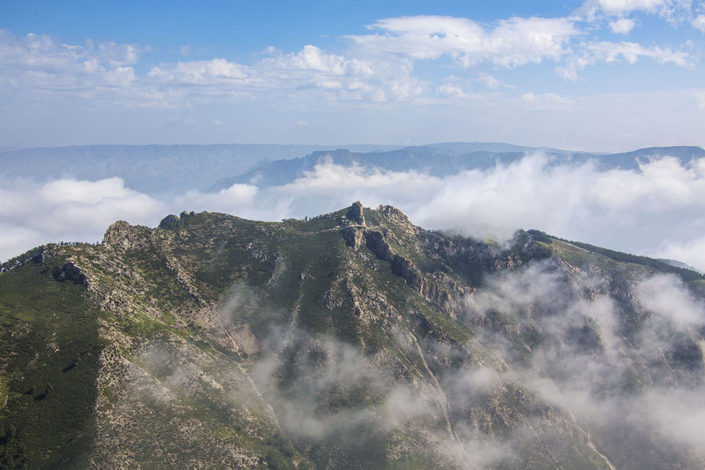 云雾青山 摄影 七月虎