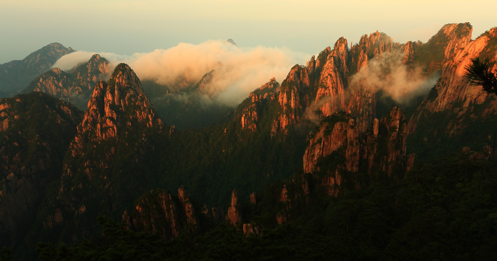 远山的呼唤——黄山夕照 摄影 紫伊人