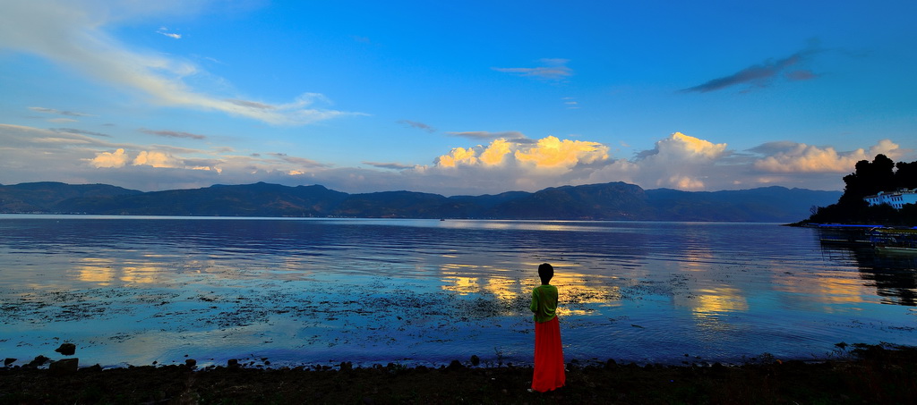 夕阳湖畔 摄影 wuyang