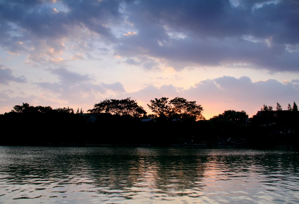 夕阳无情水有意 摄影 叶儿飘飘