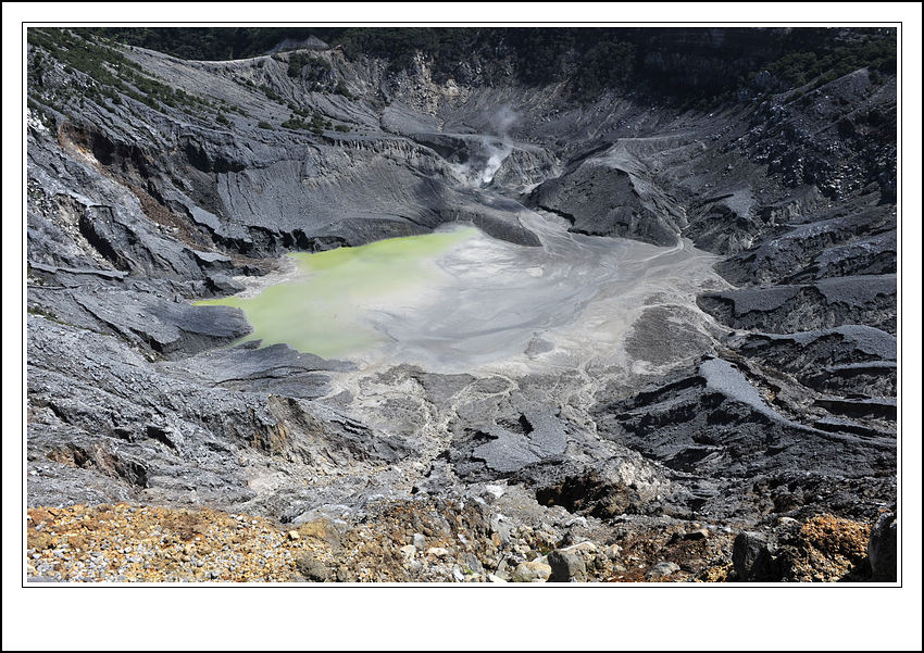 印尼火山口 摄影 小小一滴水