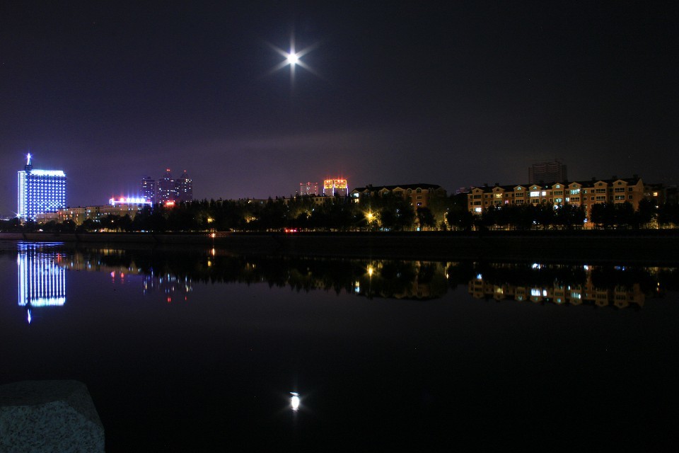 江城月夜 摄影 长白青松