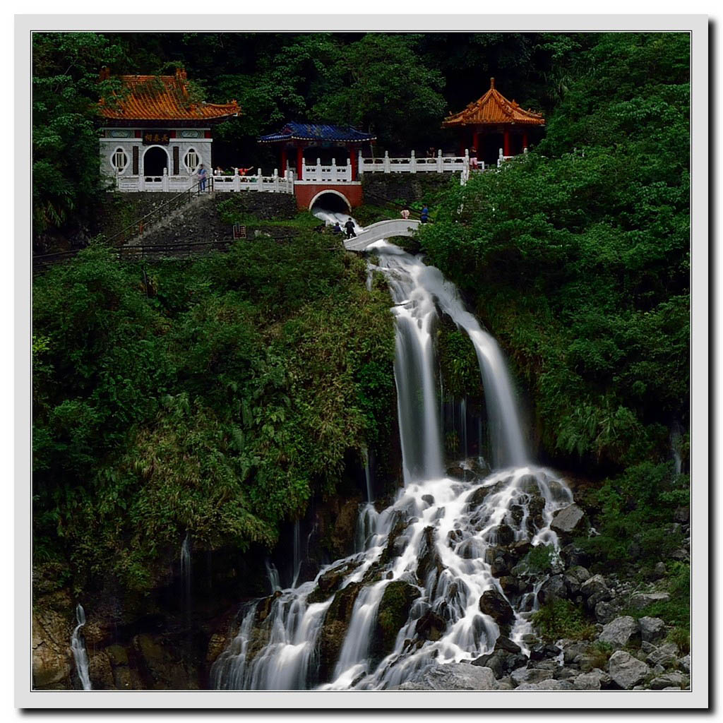 长春祠 摄影 少小离川