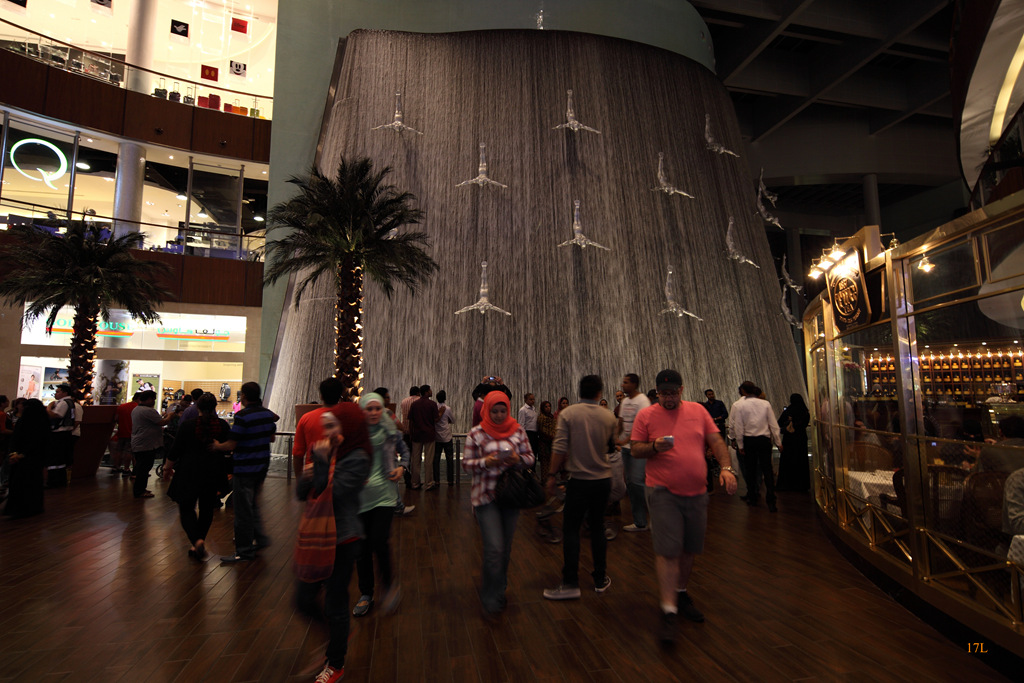 DUBAI  MALL 摄影 LY-LFF