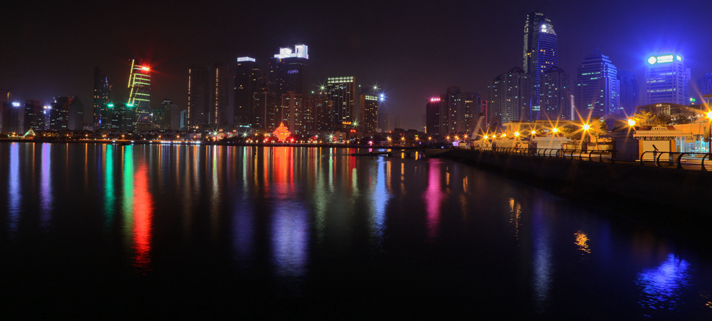 霓虹魅影 摄影 夜雨逸风