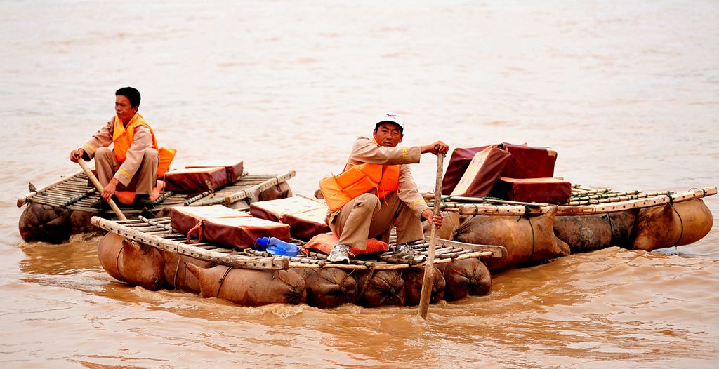 黄河上的羊皮筏 摄影 景仲平