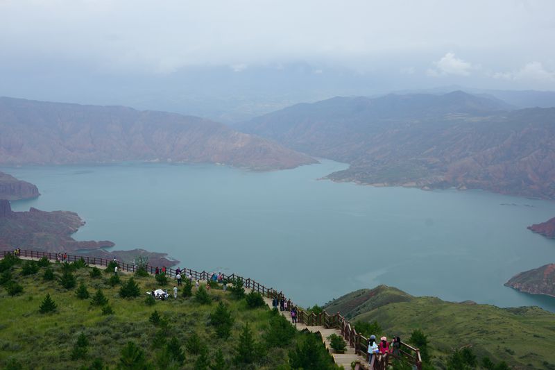 高山观平湖 摄影 腊梅子