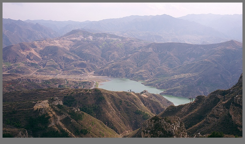 一览众山 摄影 银色黄金