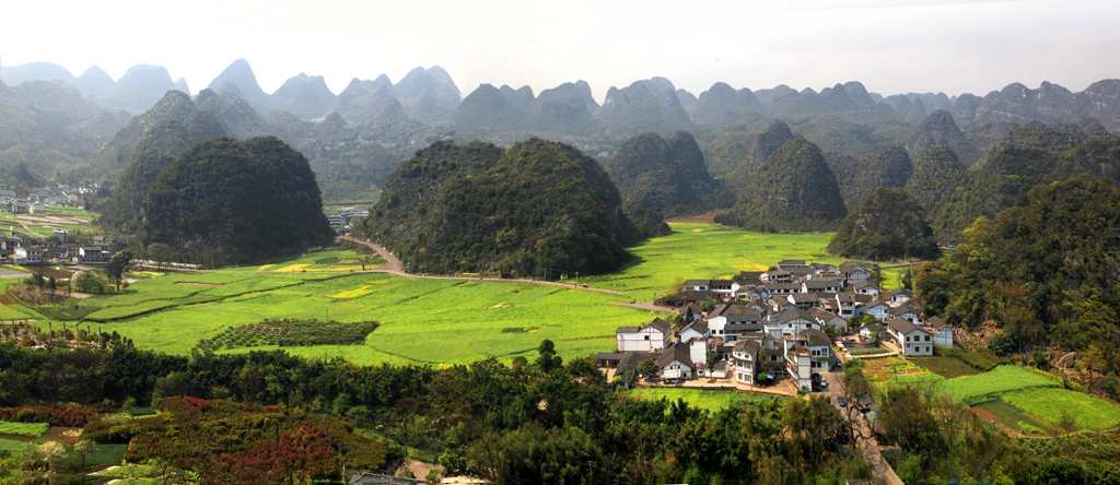 贵州万峰林 摄影 柏岩