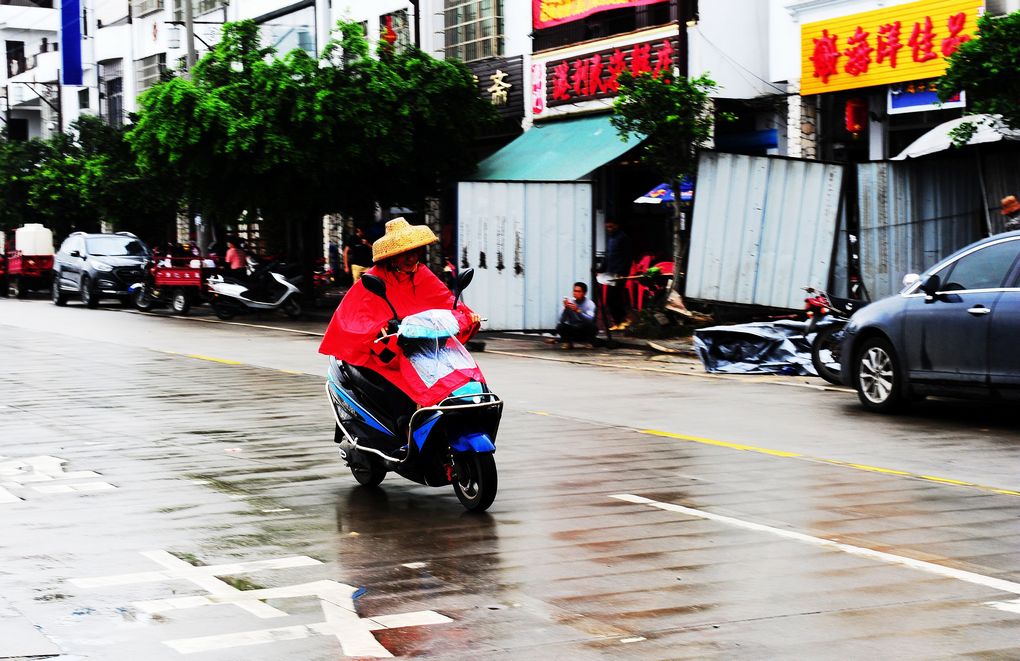 雨中行 摄影 春雨潇潇