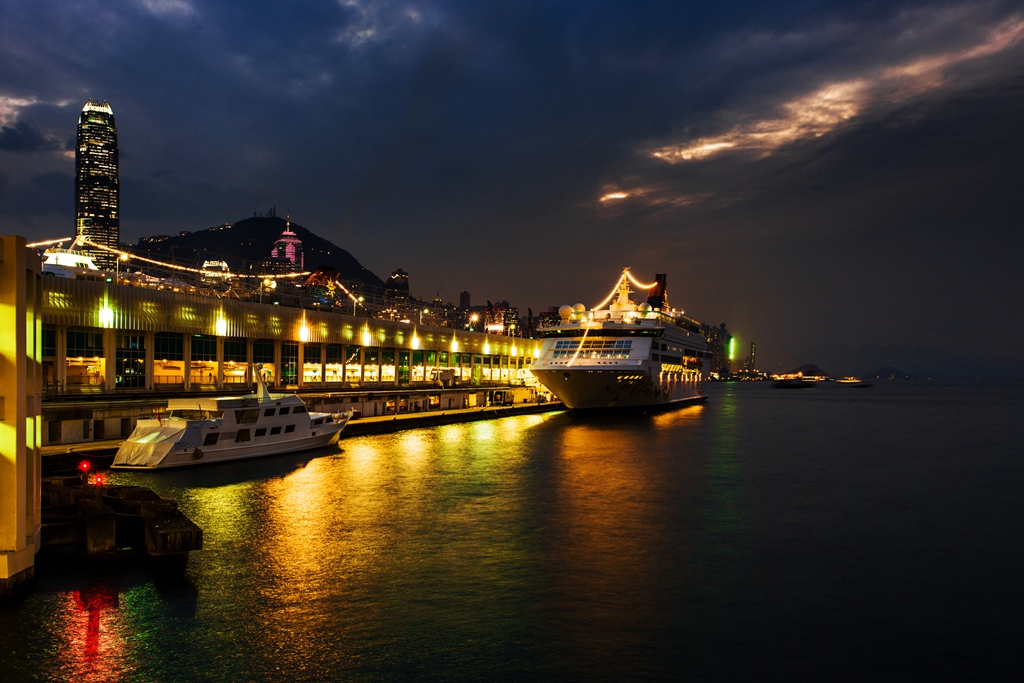 香港海港城夜色 摄影 qxs