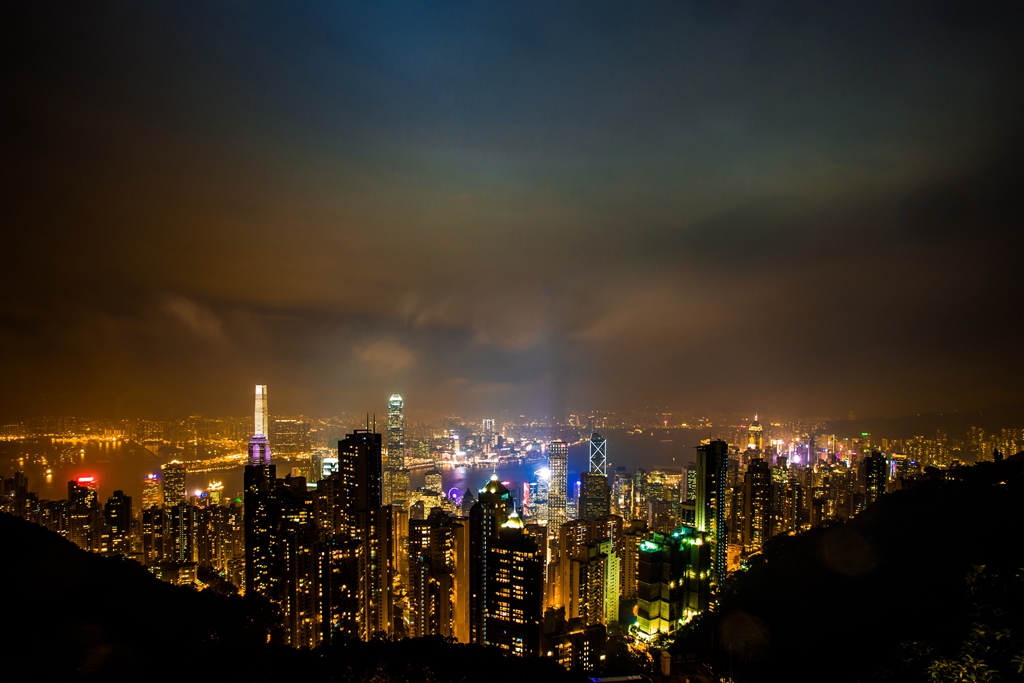 香港雨中的城市之夜2 摄影 qxs