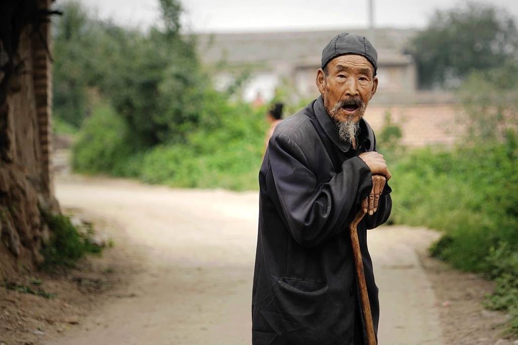 路遇戴瓜皮帽老人 摄影 引擎