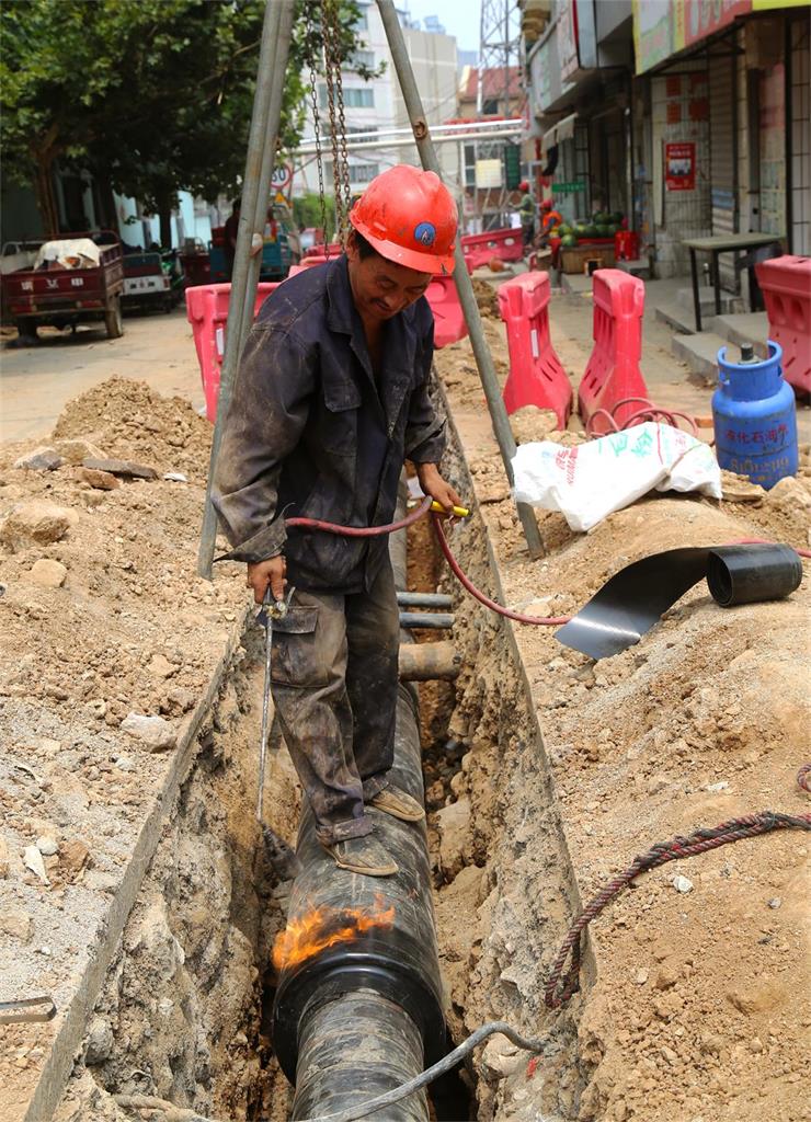 酷暑中的城市建设者2 摄影 天驹lw