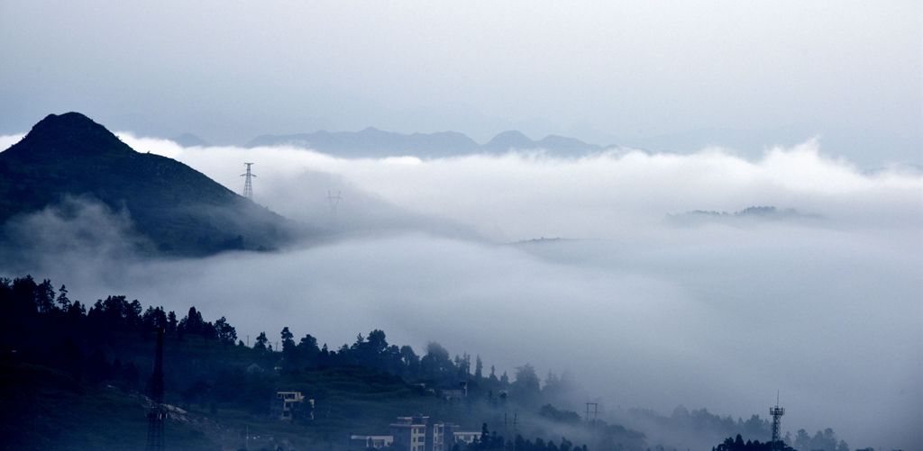 高原晨韵（三） 摄影 一指江山