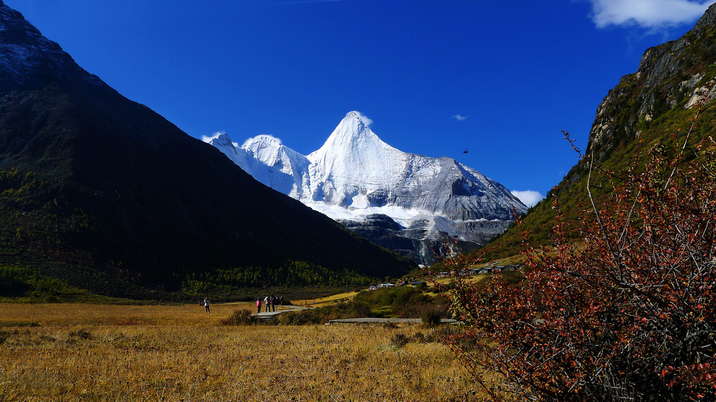 央迈勇山 摄影 山也还是那山