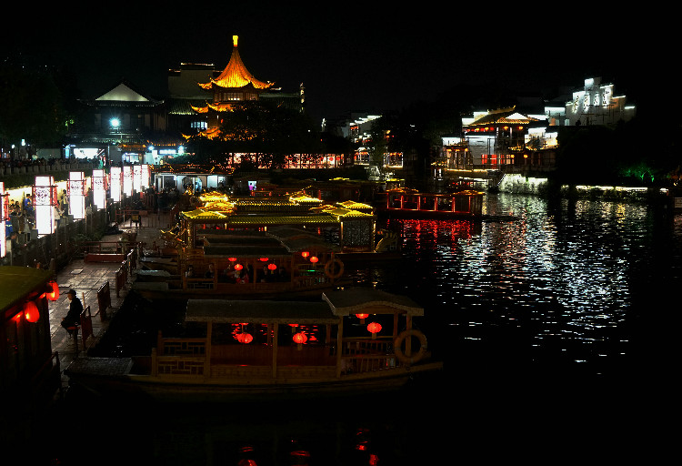 秦怀河夜色 摄影 浩龙之韵