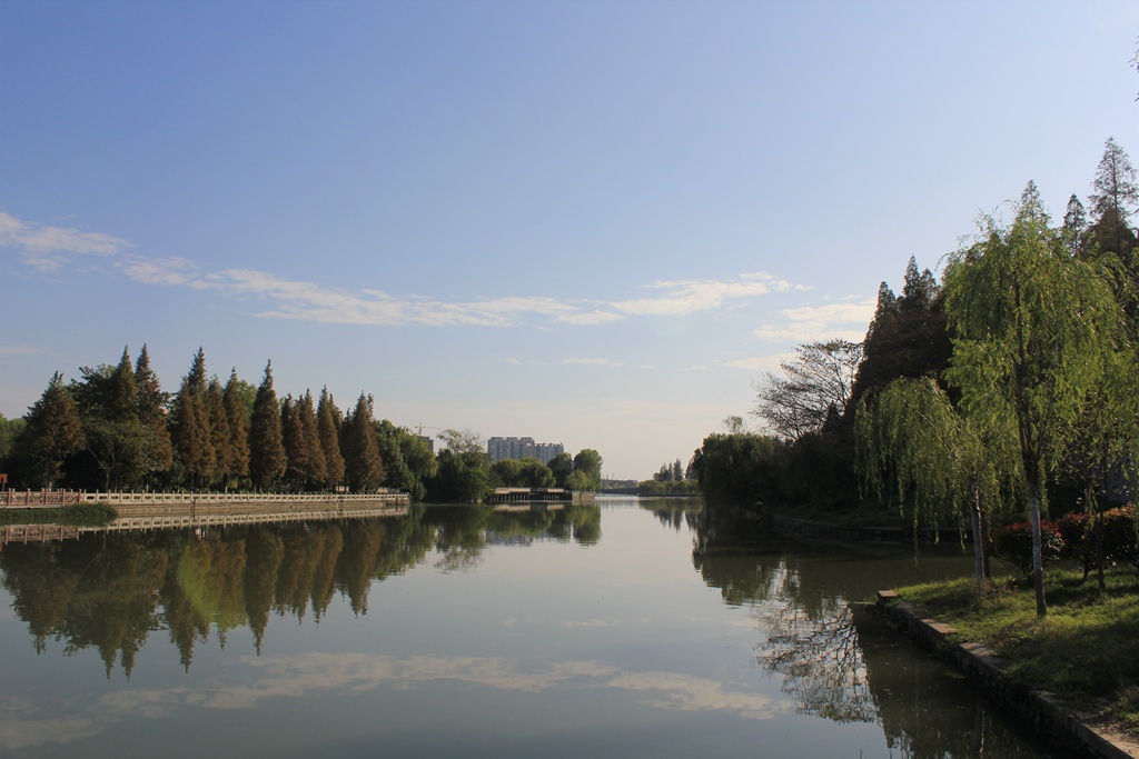 荆州古城九龙渊公园 摄影 彩色空气