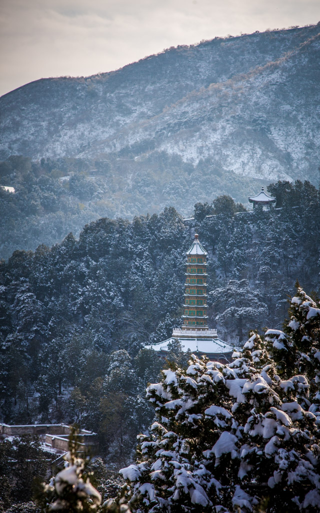 西山晴雪——琉璃塔 摄影 参宿七