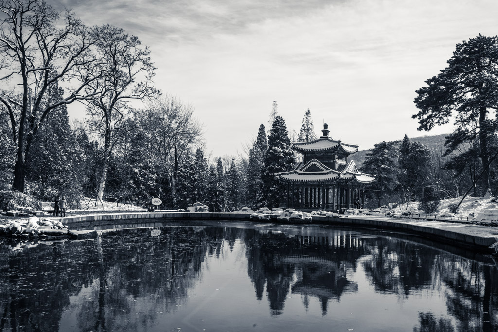 西山晴雪——眼镜湖 摄影 参宿七