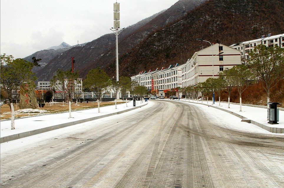 雪后的神农架 摄影 于搏