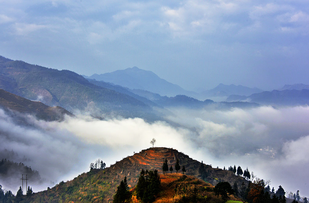 雾气蒸腾 摄影 一指江山