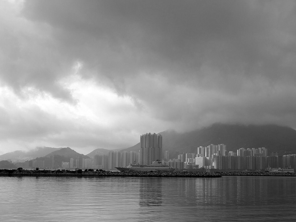 東山飄雨 摄影 黑白写真