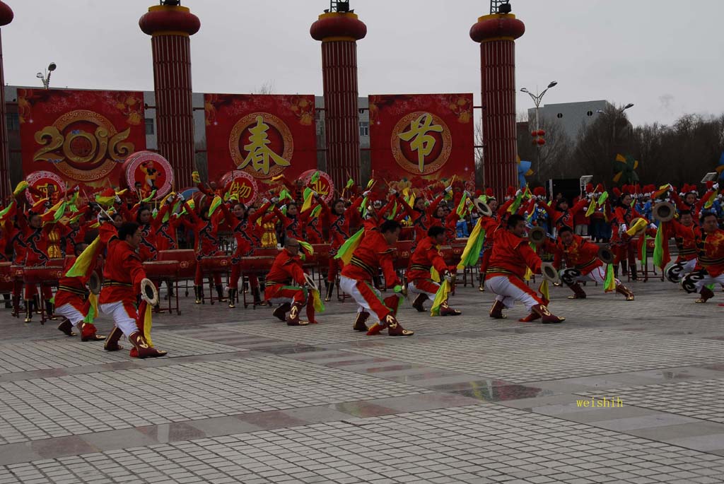 石油城里新春乐（4-2） 摄影 耿昊天