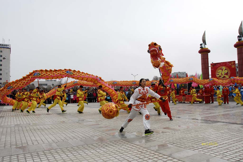 石油城里新春乐（7-1） 摄影 耿昊天