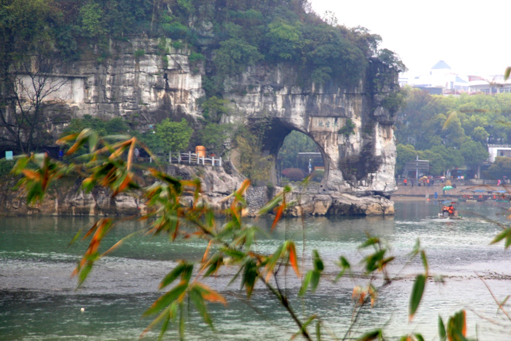 烟雨漓江 摄影 柏岩