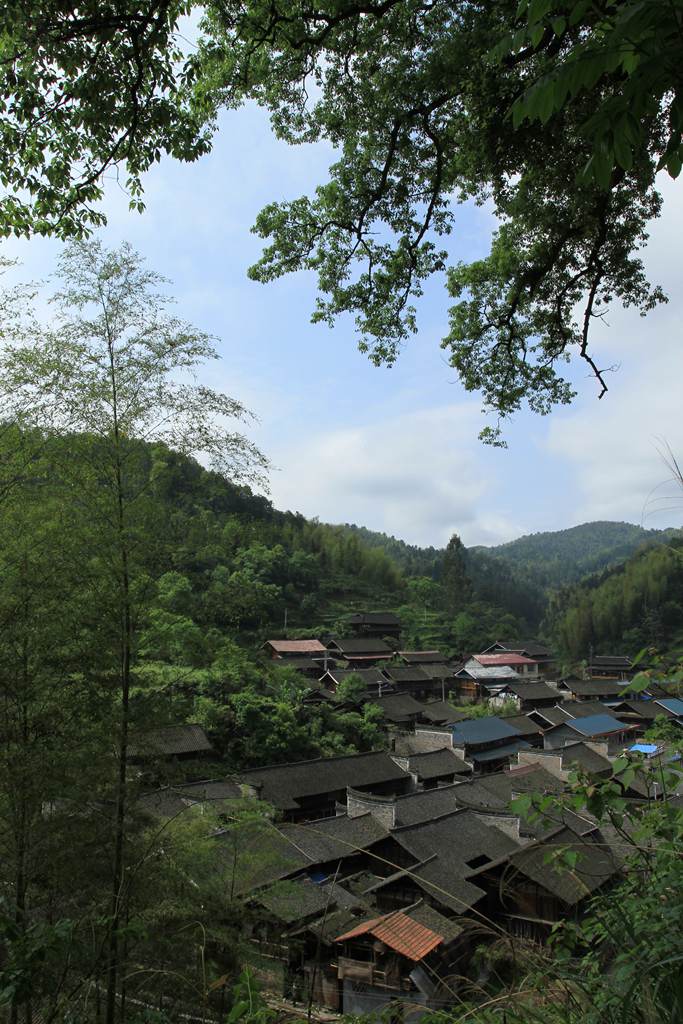 有一个古老的小山村 摄影 升F