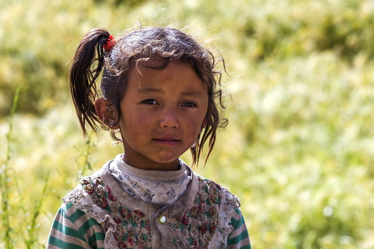 西藏小姑娘 摄影 田雨