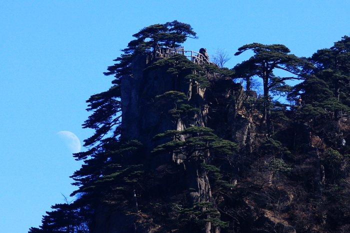 日月同辉始信峰 摄影 wangshihua