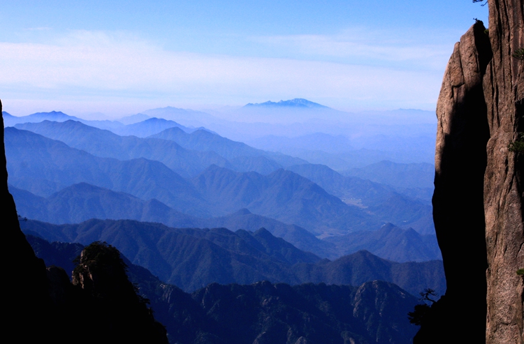 黄山看山 摄影 wangshihua