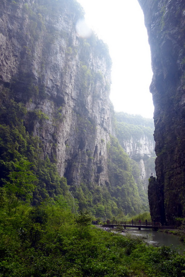 细雨中天坑 摄影 tielong