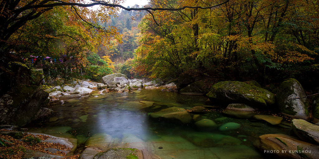 秋水光雾山 摄影 光影困兽