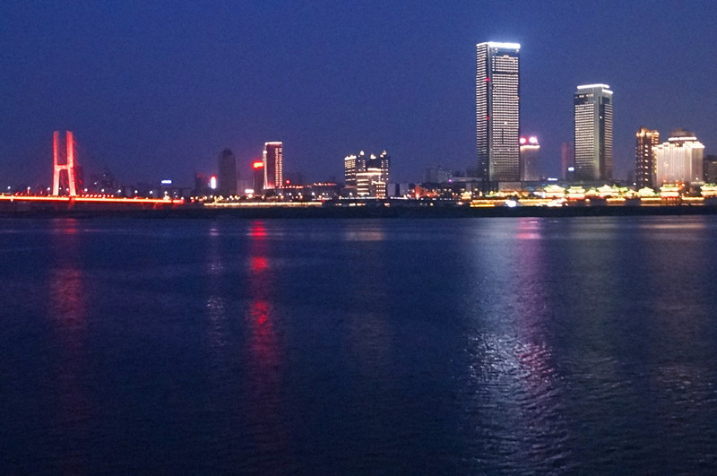 江景 摄影 雨夜静悄悄