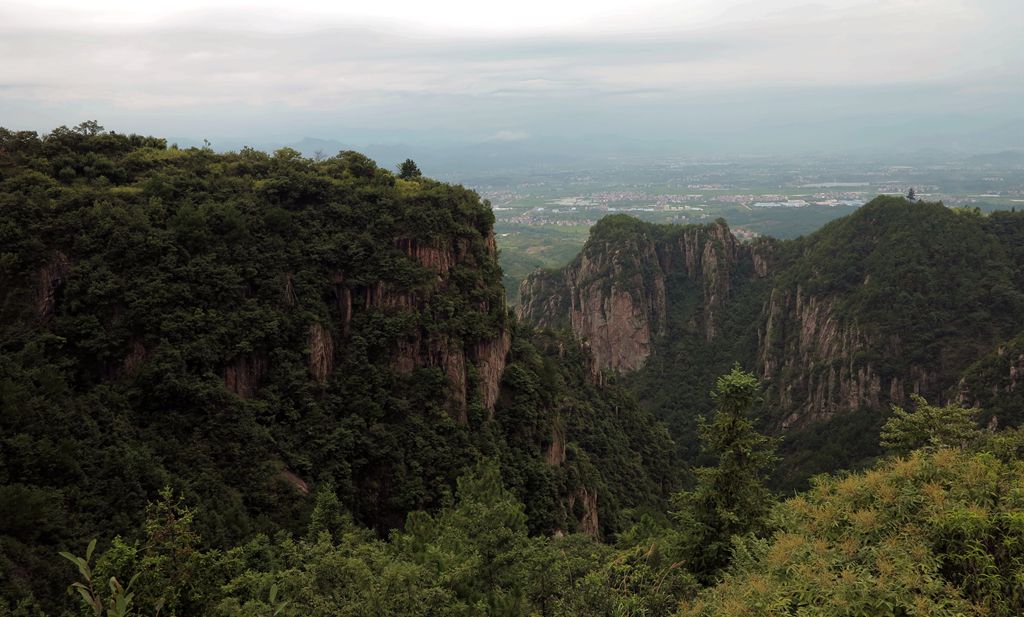 不一样的天台——琼台 摄影 路铺子