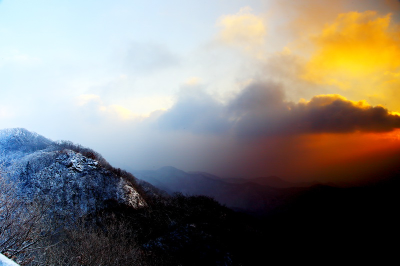 阳光普照天女山 摄影 jsrh2014