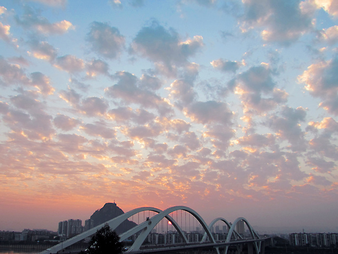 夕阳下的天空 摄影 流云青山