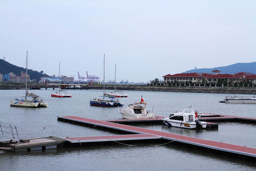 大河湾游艇码头 摄影 易胆小