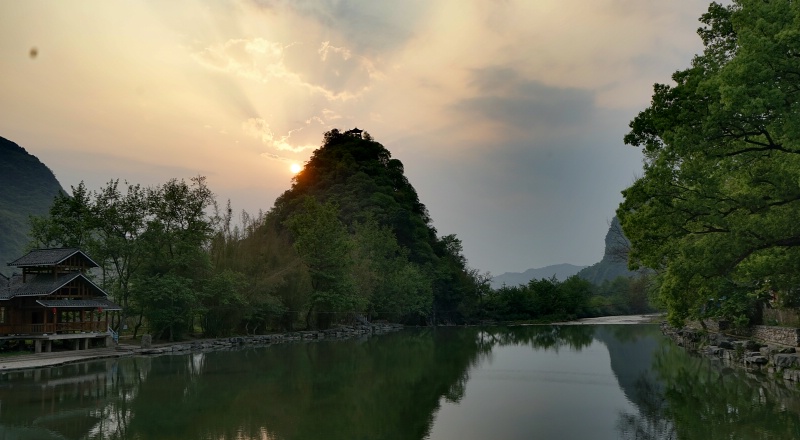 社山村夕阳 摄影 新大鸟