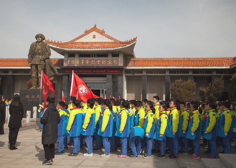 清明节的爱国主义教育 摄影 柳花