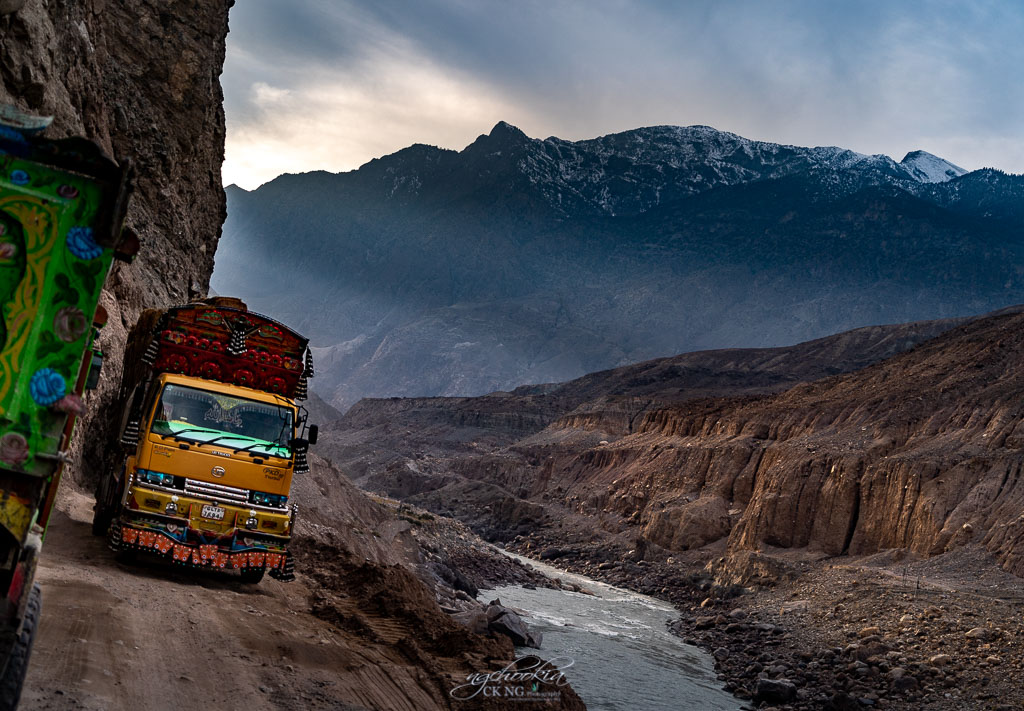 The World Most Dangerous Road 摄影 chookia